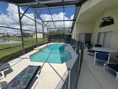 Cumbrian Lakes Casa | Sunset Villa – Your Gateway to a Magical Florida Vacation!