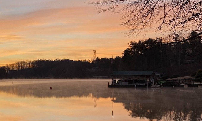 West Union Casa | Sunsets and Siestas- A Lake Keowee waterfront home near Clemson, SC