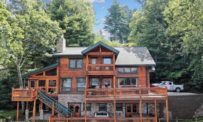 Glenville Cabina | Sunsets on Lake Glenville