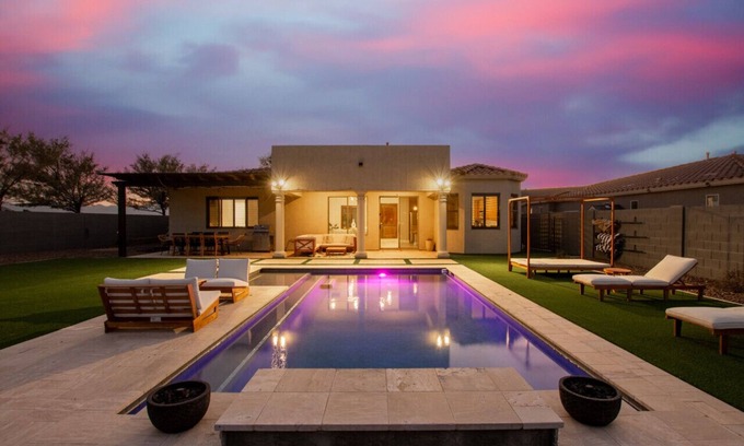 South Mountain Casa | Sunsets on South Mountain |Pool | Modern