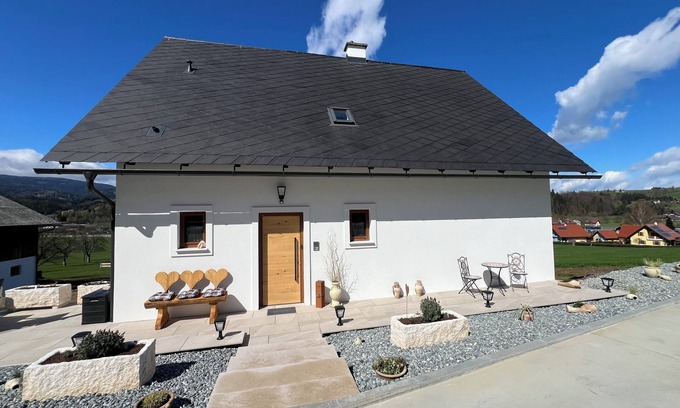 Gemeinde Großradl Casa | Sunshine apartment and holiday home with a large leisure barn and terrace