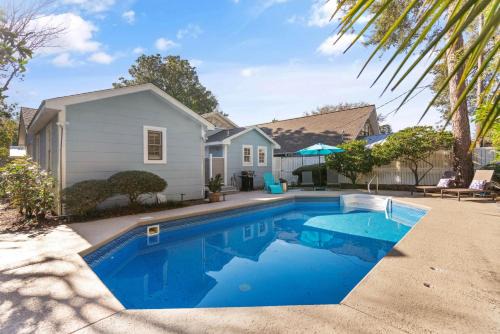 East Beach Casa | Sunshine Daydreams - 4310 Seventh Street