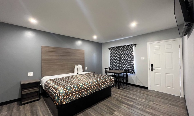 Bixby Knolls Hotel | Sunshine Motel