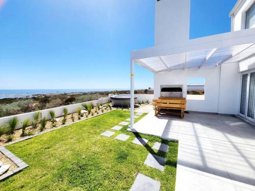 St. Helena Bay Casa | Sunshine Sally