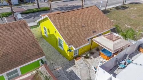 Largo Apartamento | Sunshine Tropical Villa