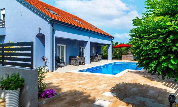 Bilice Apartamento | SunSplash Sanctuary