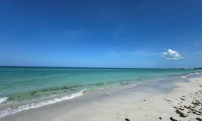 Whitney Beach Apartamento | Sunwhere on a Beach