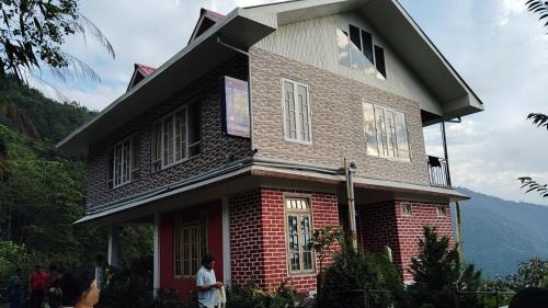 Rishop Casa | Sunyog Homestay