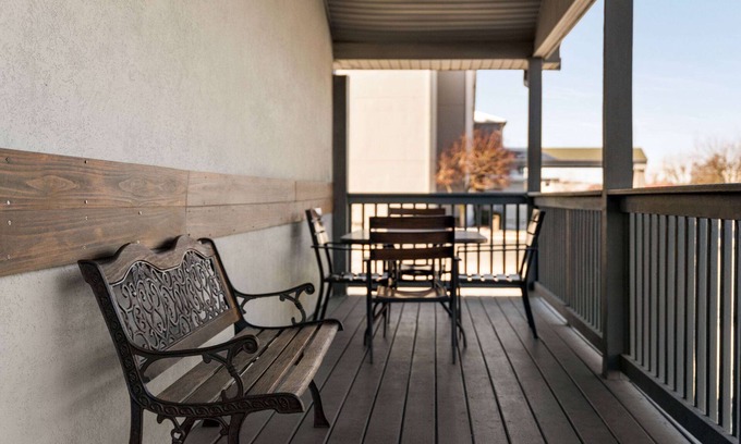 Columbus Hotel | Super 8 by Wyndham Columbus/Edinburgh