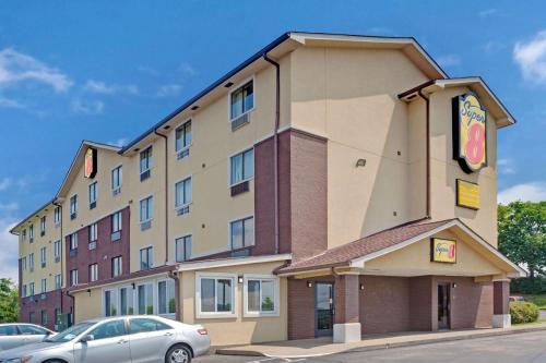 Talbot's Corner Hotel | Super 8 by Wyndham Nashville/ Dntn/ Opryland Area