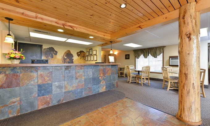 Rapid City Hotel | Super 8 by Wyndham Rapid City
