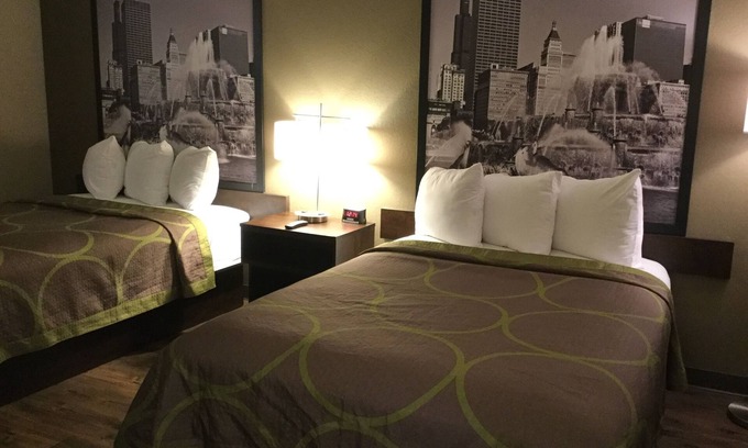 South Holland Hotel | Super 8 by Wyndham South Holland