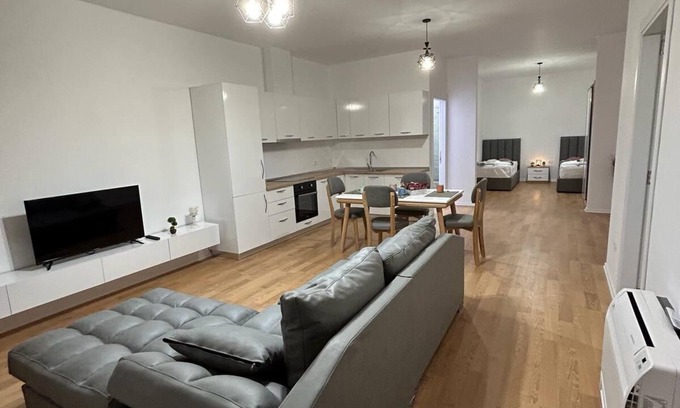 Tirana Apartamento | Super apartment with a view of the whole city, in komuna and Parisit area