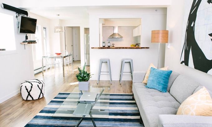 Mount Pleasant Casa | Super Central, Amplio Lux 2BR, 2 baños