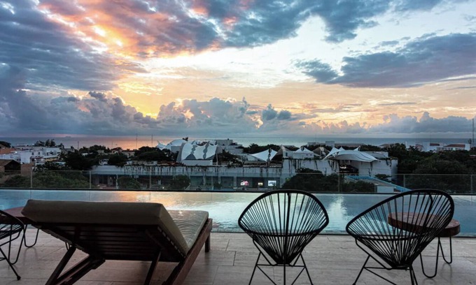 Ejidal Apartamento | Super chic studio one block from the famous 5ta Ave.