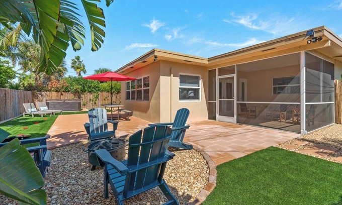 South Corals Casa | Super Clean Private House with Jacuzzi Near Ft. Lauderdale Beach