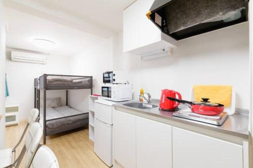 Sennichimae Apartamento | Super close to Dotonbori! Great location room#402