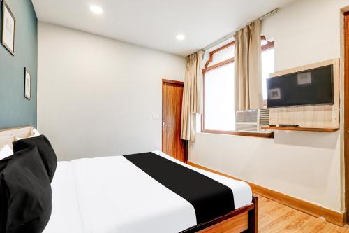 South West Hotel | Super Collection O Palam Near Railway Station