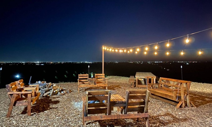 Clovis Casa | Super Comfortable House on Horse Ranch, Barn and Picnic area with city views