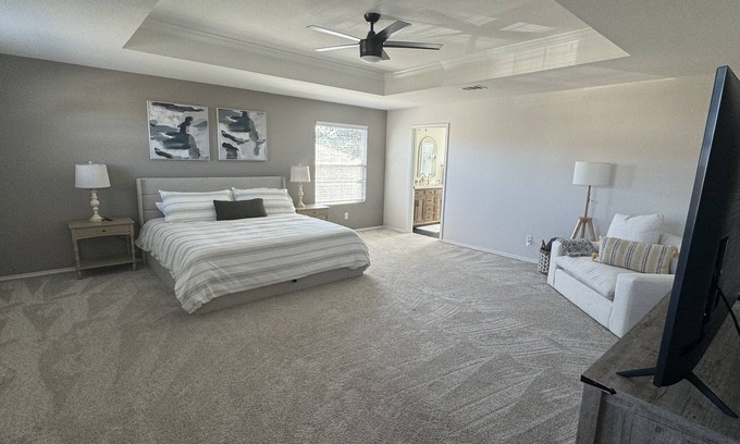 Timberwood Park Casa | Super cozy newly renovated and furnished house.