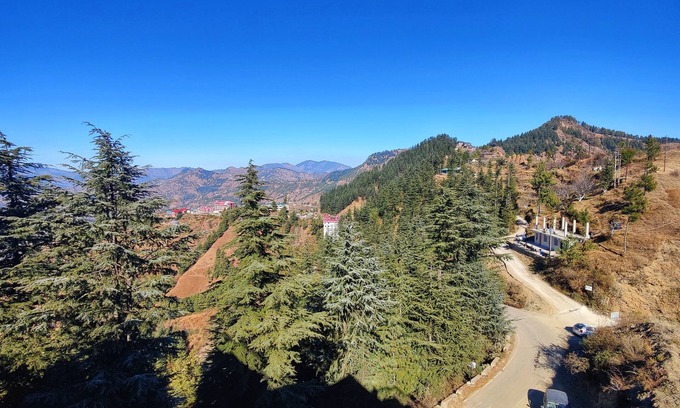 Theog Hotel | Super Deluxe Room | w/ King Size bed View, Balcony, Bonfire, Food, Mountain View