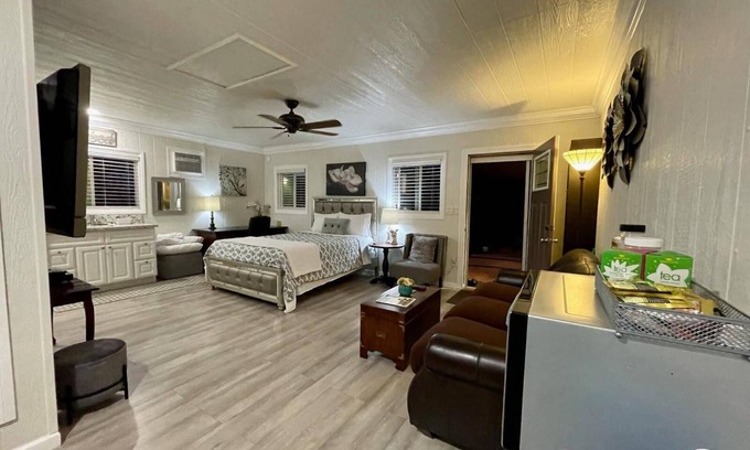 Midway City Apartamento | Dormitorio principal super agradable