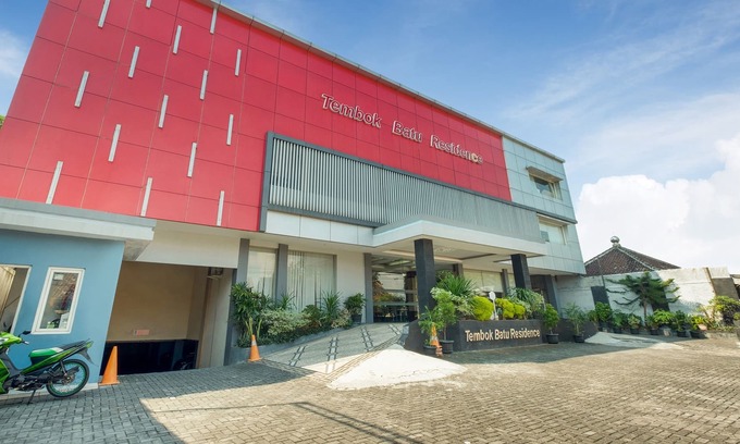 Pogung Lor Hotel | Super OYO 3726 Tembok Batu Residence
