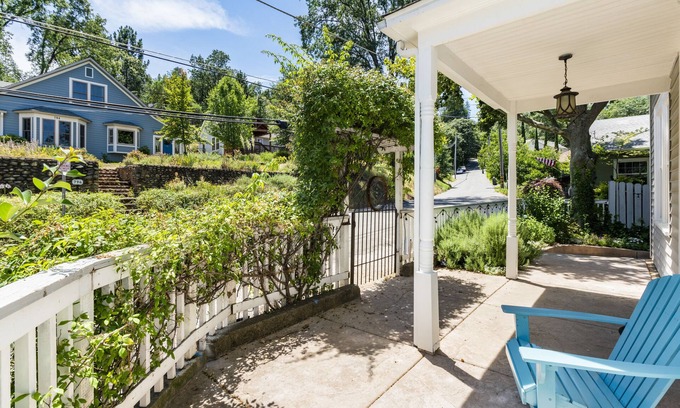 Placerville Casa | CASA RURAL CON ENCANTO - ES UNA ALMOHADILLA MARAVILLOSA - 1 BLOQUEO A DWNTWN PLACERVILLE