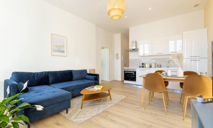 Notre-Dame du Mont Apartamento | Super T2 (55 m2) proche du Cours Julien
