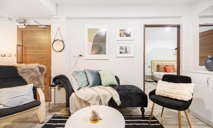 Khanna Yao Casa | Super Top apt in Bangkok