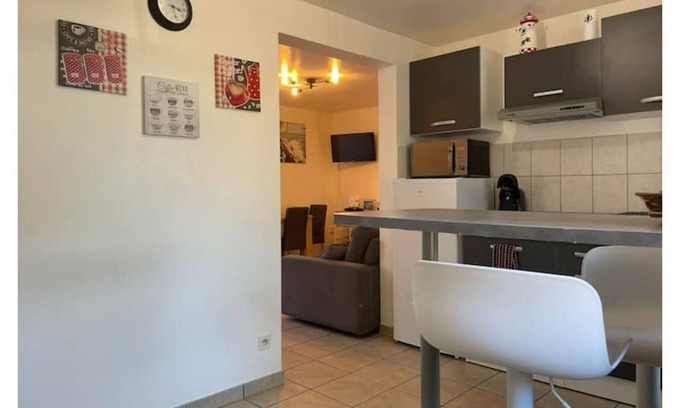 Saint-Pierre-de-Plesguen Apartamento | Superb 2/4 person studio with terrace