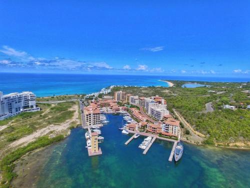 Maho Apartamento | Superb 2-Bedroom Designer Apartment