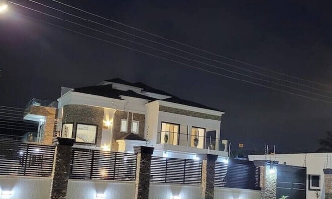 Kweiman Casa | Superb 4-bedroom house in Accra with AC and Swimming Pool