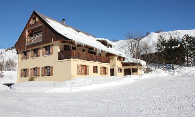 Le Chalmieu Chalet De Esquí | Superb 450m2 Savoyard chalet at 1600m altitude