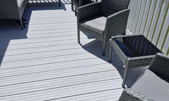 Kessingland Casa | Superb 8 berth caravan with decking at Kessingland Beach ref 90018BV