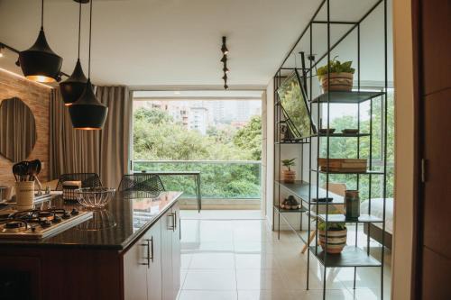 Las Lomas I Apartamento | Superb Apartment in Central Poblado