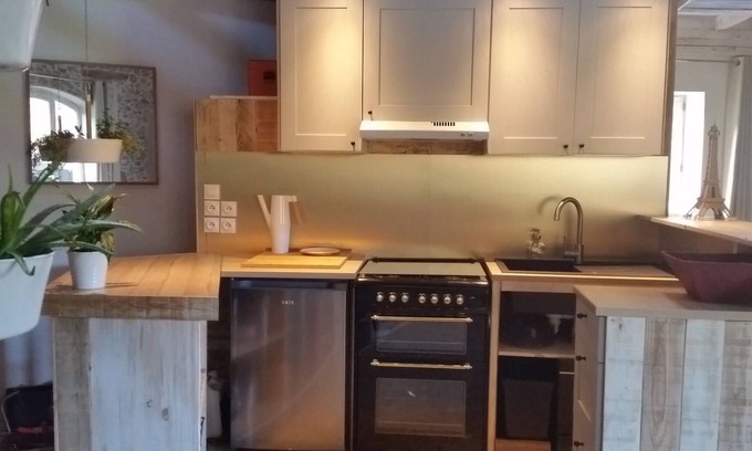 Larajasse Casa | Magnífico estudio loft en un antiguo y tranquilo molino en los Monts du Lyonnais