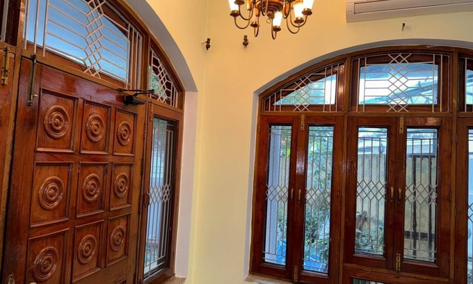 Allahabad Casa | Superb bungalow stay at Prayagraj
