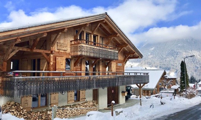 Saint-Jean-dʼAulps Chalet De Esquí | Chalet le Dahu: a solo 50 metros del ascensor, sauna y baño de vapor, duerme cómodamente 12