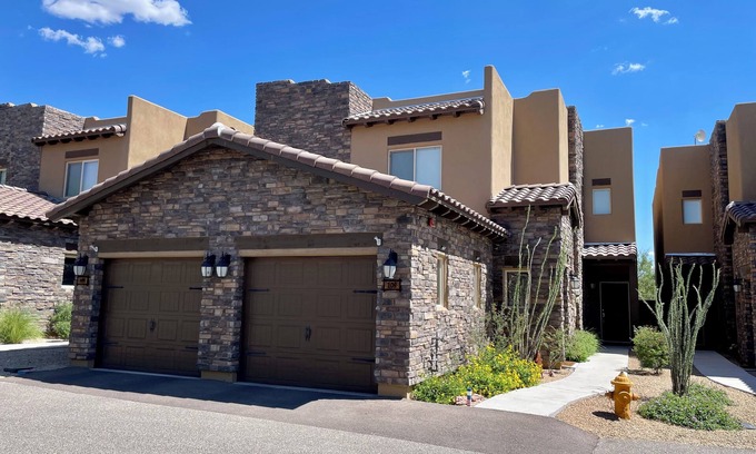 Village Vista Casa | Superb Downtown Cave Creek Location!