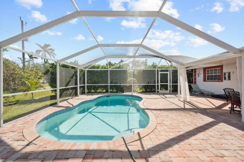 Bonita Shores Casa | Superb Holiday Villa with a Pool in Bonita Springs
