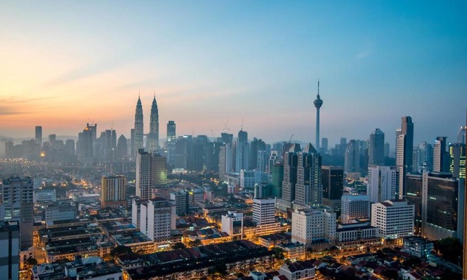 Kuala Lumpur Casa | Superb Maya Twin Tower View