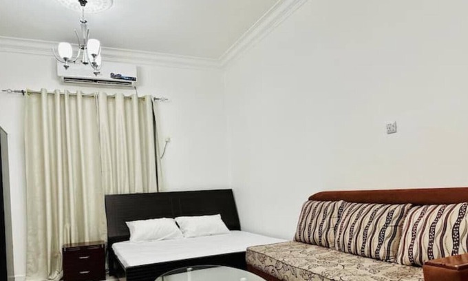 Mirdif Apartamento | Superb room Wifi+many amenities