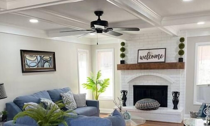 Gladstone Casa | Superb Spacious 4BR Northland Home