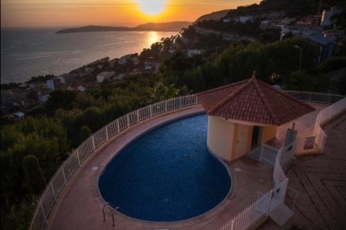 Cap d'Ail Apartamento | Superb Studio with incredible view and pool