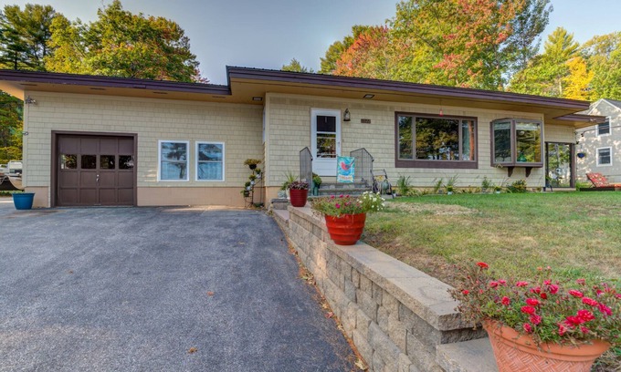Standish Casa | HERMOSO LAGO SEBAGO LADO OCCIDENTAL DEL LAGO