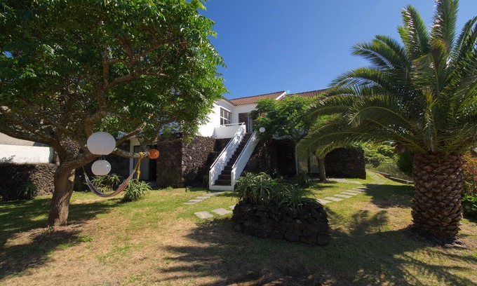Madalena Casa | ¡Vista soberbia sobre la isla de Faial!