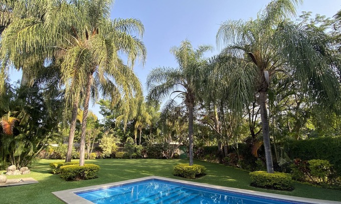 Tezoyuca Casa | Superb Villa Retreat in a beautiful gated community. Walking from local shops.
