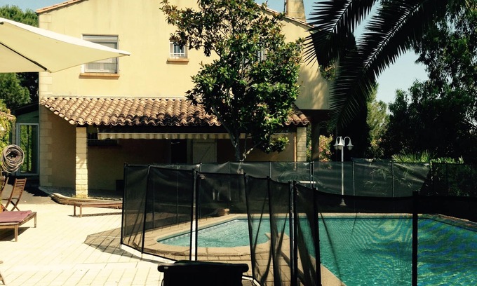 Portiragnes Villa | Magnífica villa privada mediterránea, vistas al mar, entre Beziers y la piscina climatizada Agde