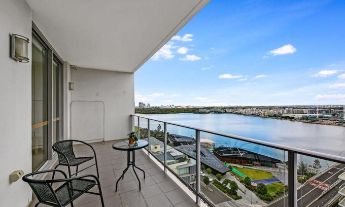 Rhodes Apartamento | Superb water view APT located in heart of Rhodes